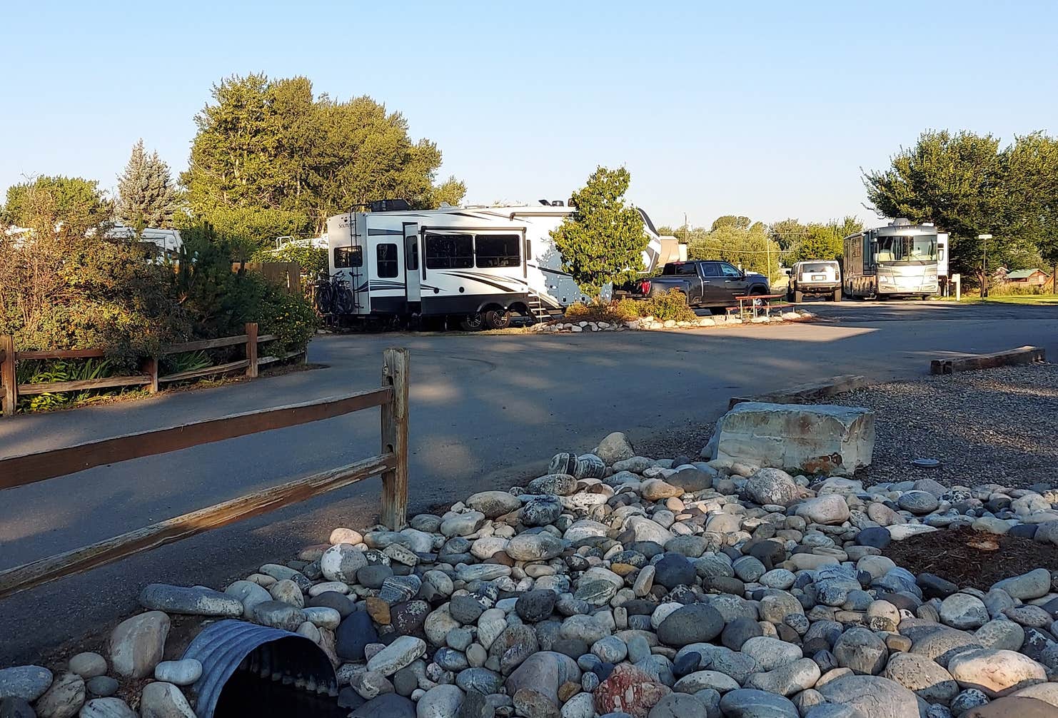 Bozeman Hot Spring Campground & RV Park | Gallatin Gateway, Montana
