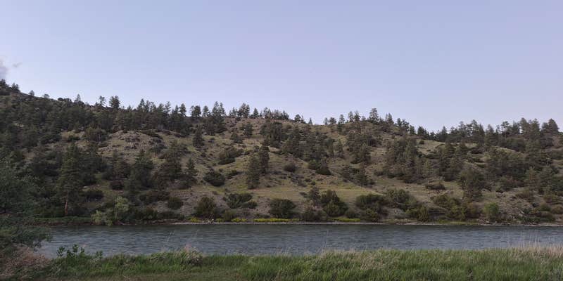 Camper submitted image from Bratten fishing access site on Yellowstone River near Gray Cliff Mt