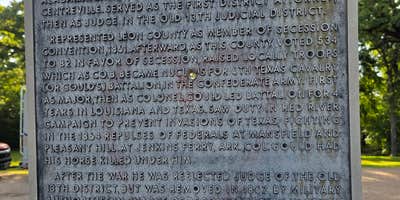 Signs & Maps