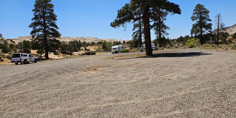 Camper submitted image from Burr Trail Road