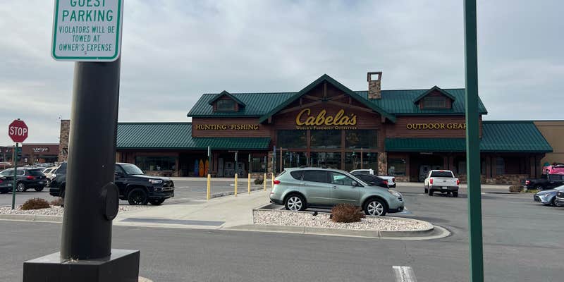 Camper submitted image from Cabela's Farmington, UT