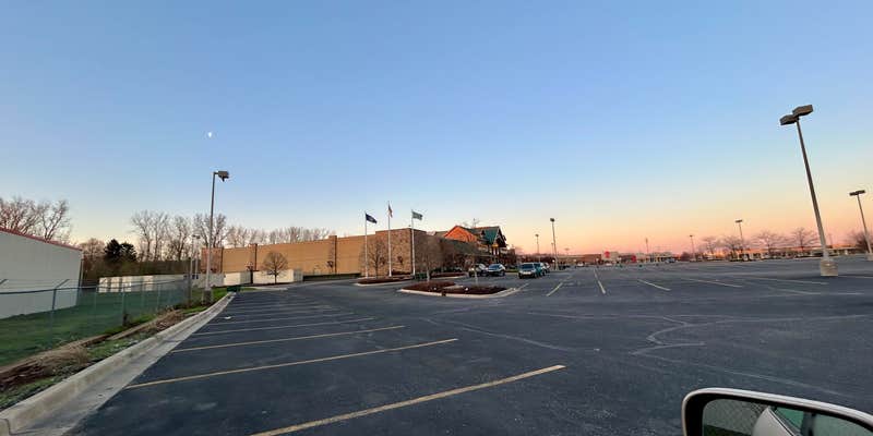 Camper submitted image from Cabela's Grandville, MI