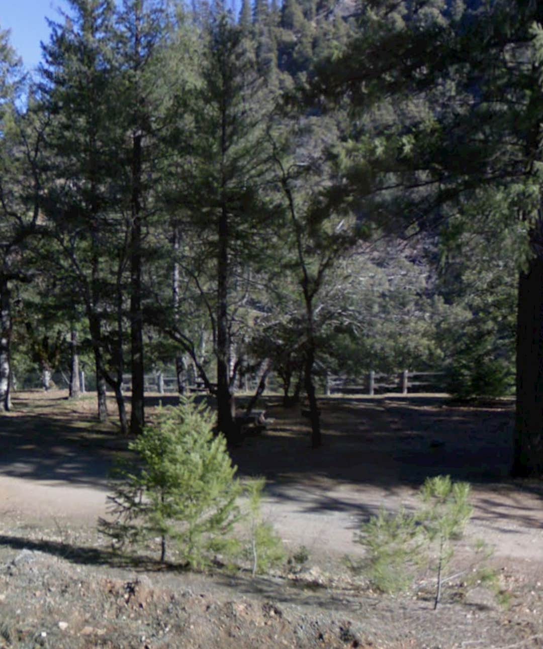 Camping near Eagle’s Nest Golf Course: Bridge Flat Campground, Greenview, California