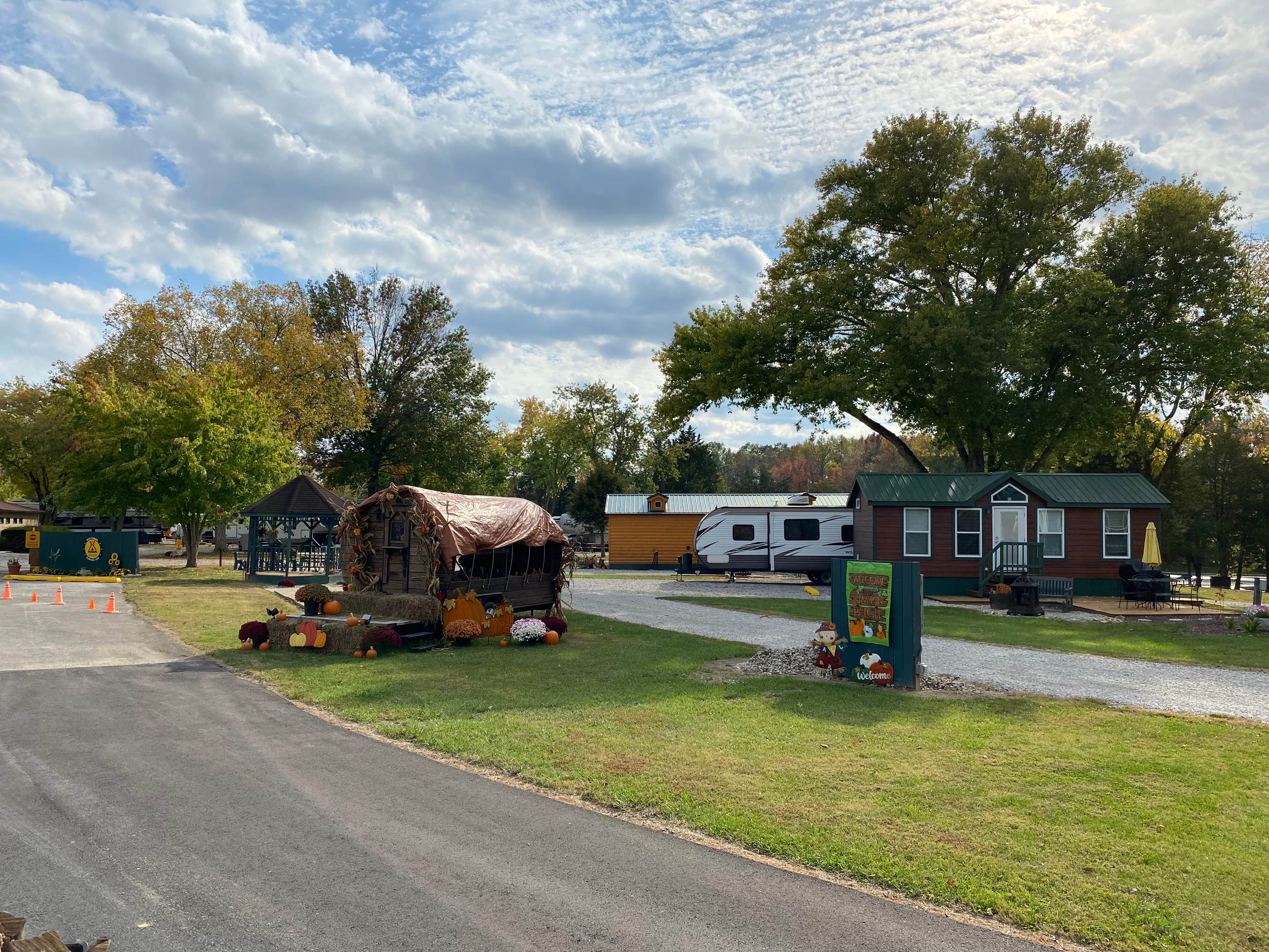 Camper submitted image from Scottsburg/Raintree Lake KOA - 4