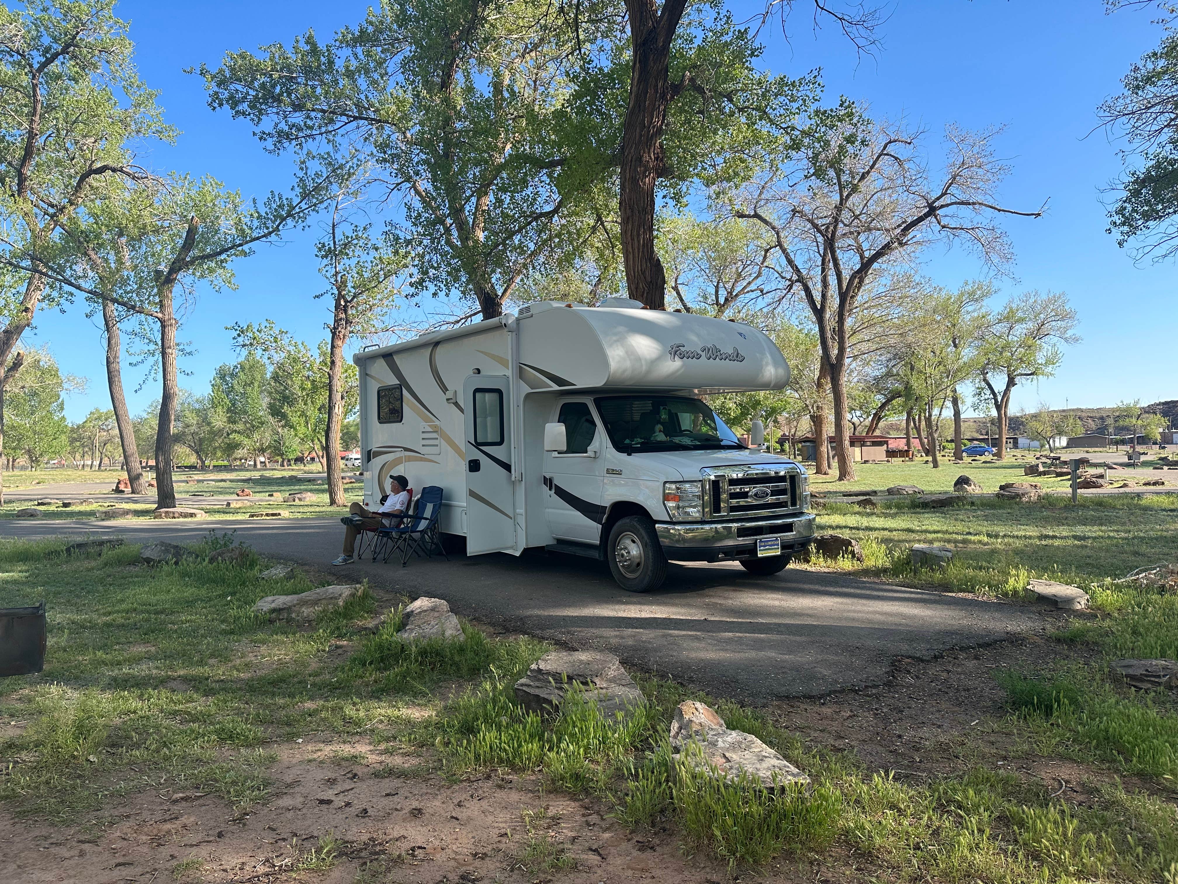 Dawn B.'s photo of camping with pets at Cottonwood Campground near Chinle, AZ