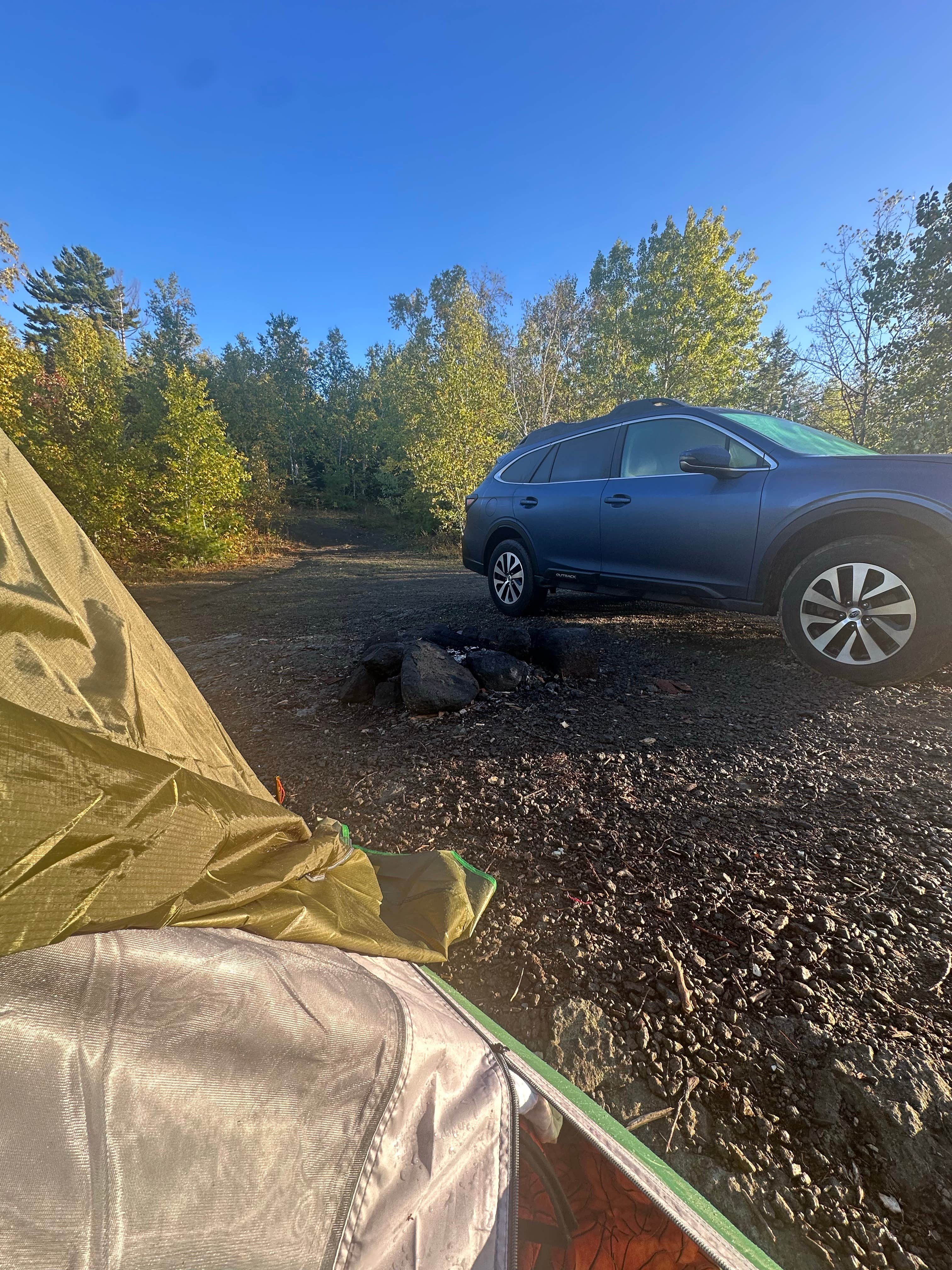 Camping near Lake Superior Overlook at Northshore Park: Castle Danger, Two Harbors, Minnesota