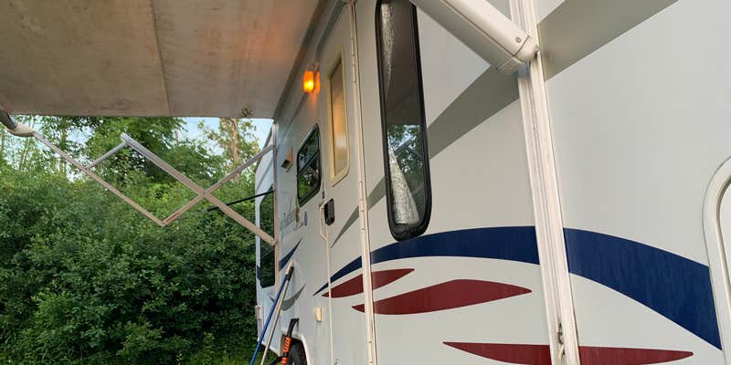 Camper submitted image from Cinderella Motel & Campsite