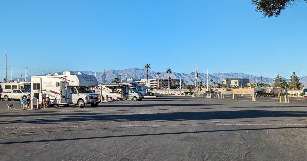 Camper-Submitted Photos of Circus Circus RV Park