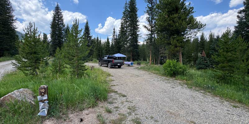 Camper submitted image from Routt National Forest Hahns Peak Lake Campground