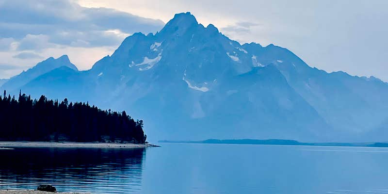 Camper submitted image from Coulter Bay Village