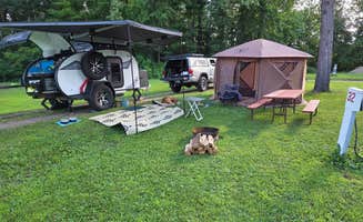 j S.'s photo of camping with pets at Country Roads Motorhome & RV Park near Baraboo, WI
