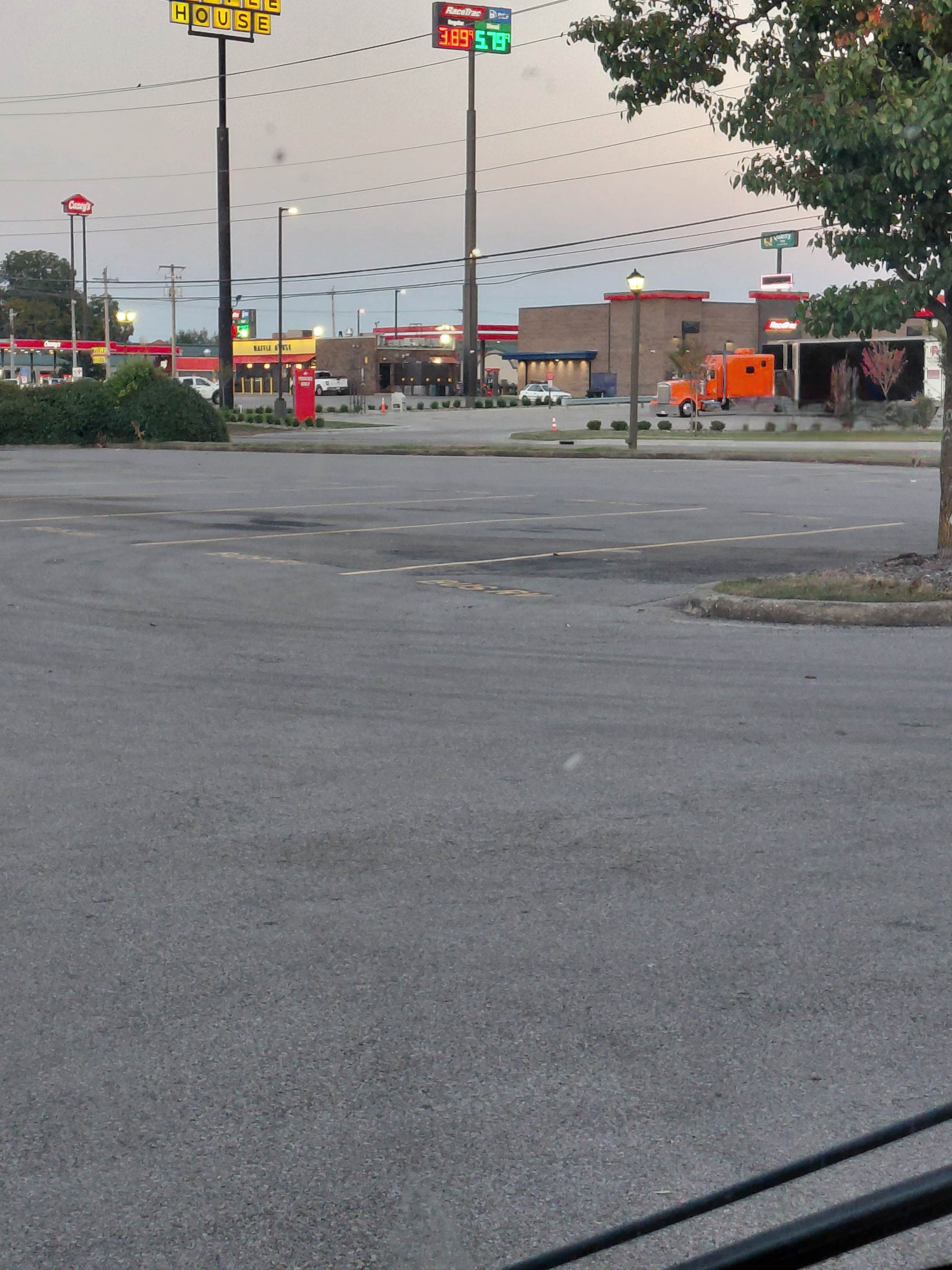 Cracker Barrel — Bowling Green