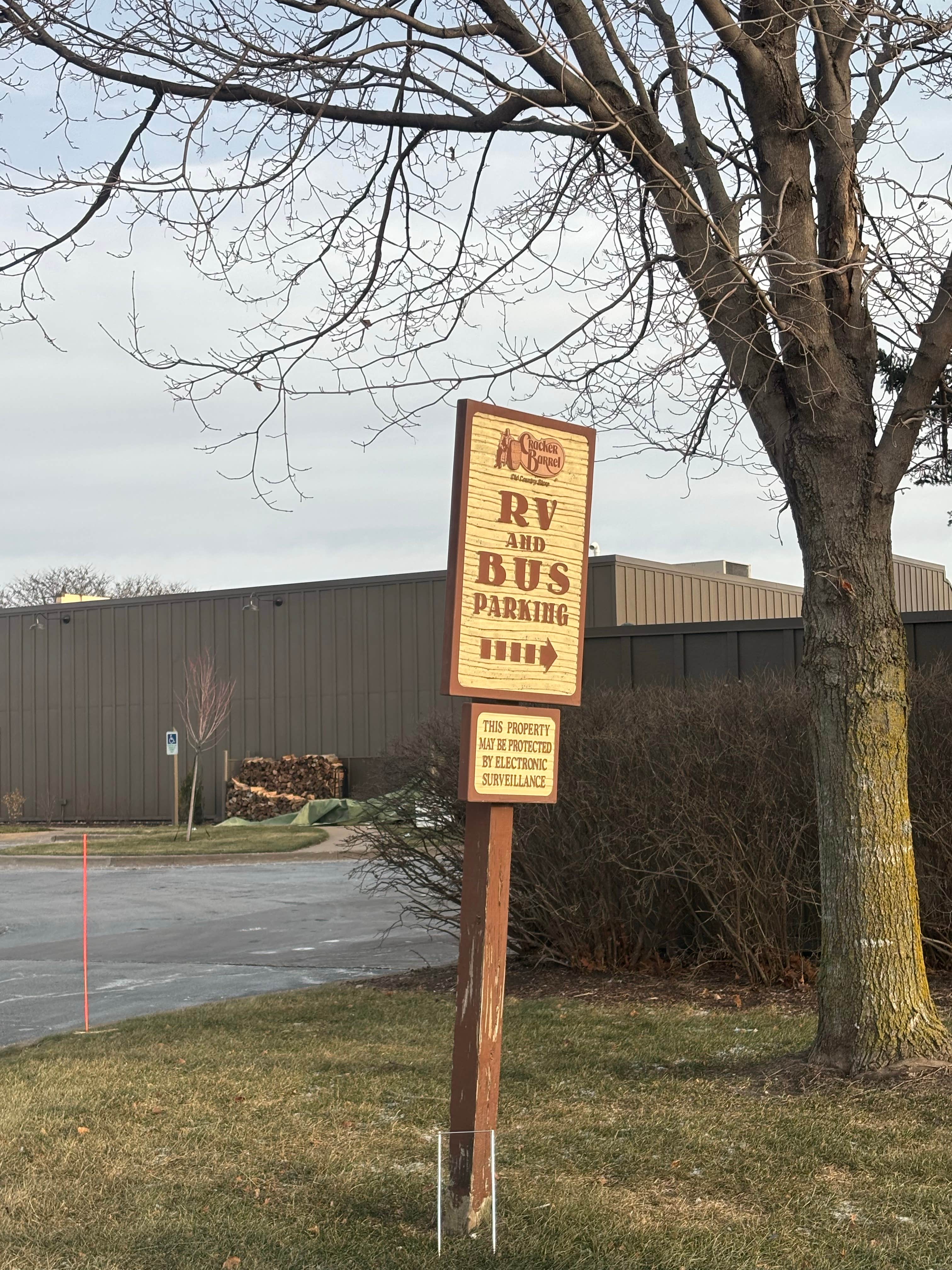 Cracker Barrel — Davenport