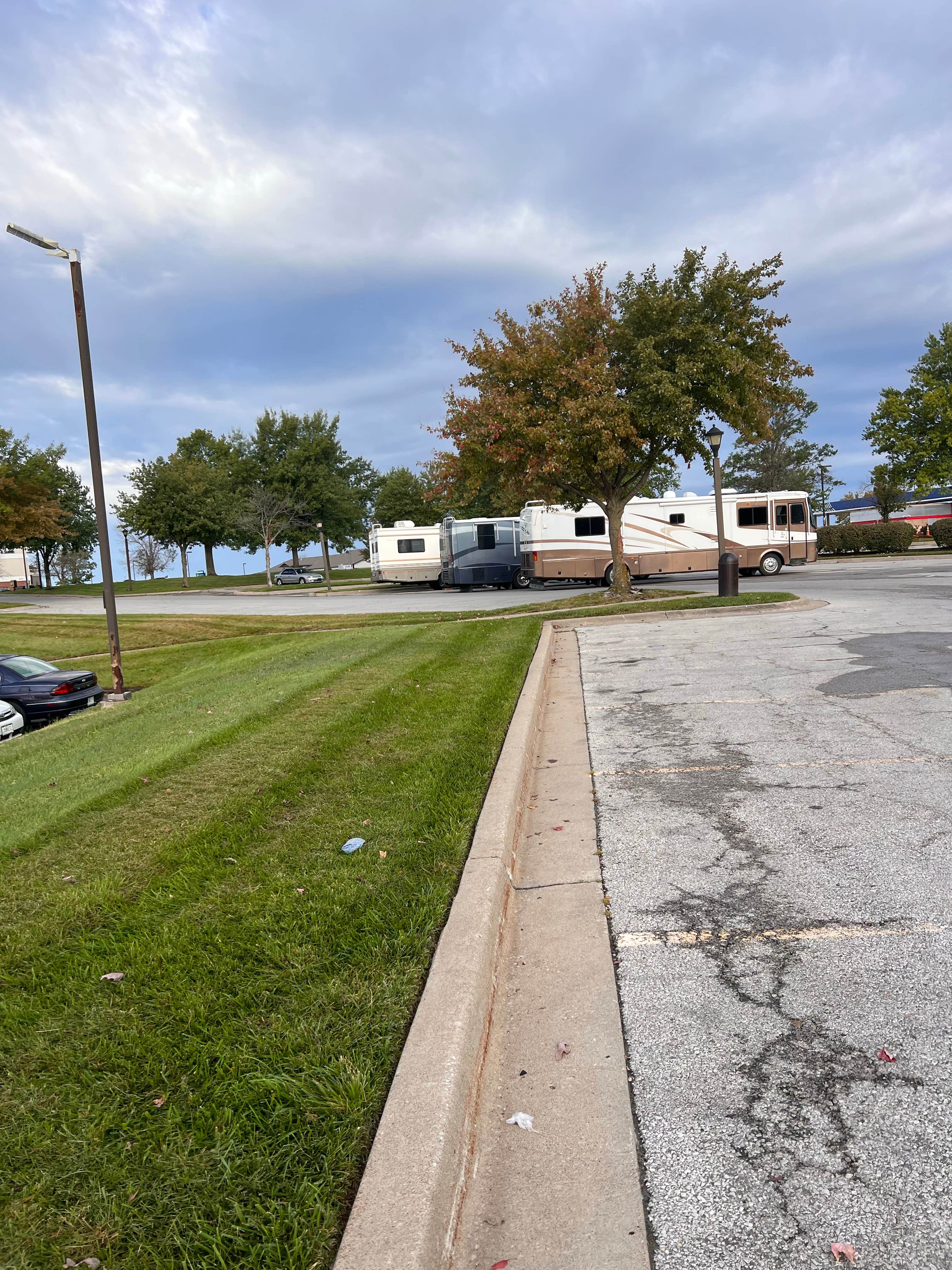 Eli D.'s photo of rv camping at Cracker Barrel — Kansas City (Liberty) near Kearney, MO
