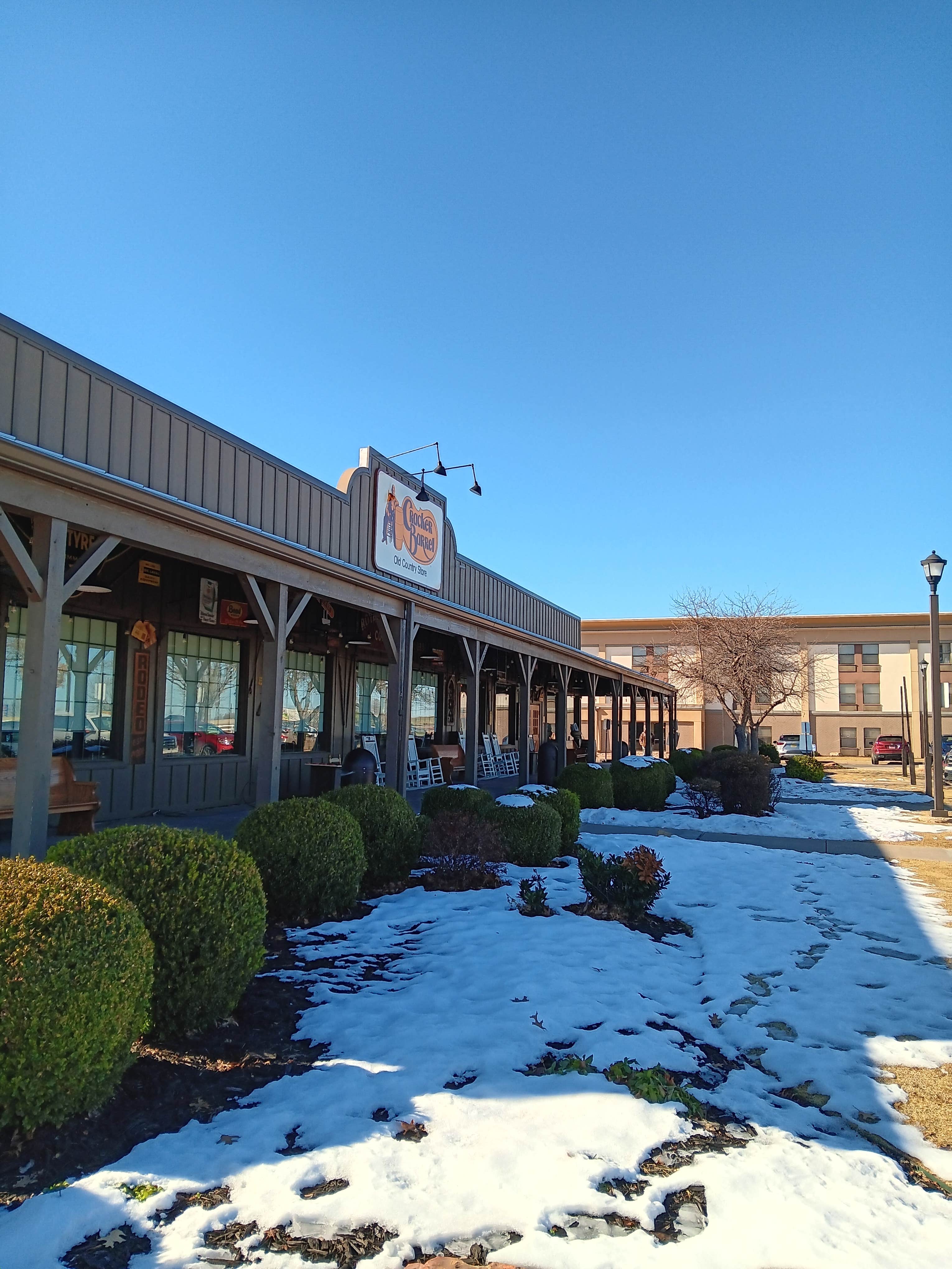 Cracker Barrel — Shawnee