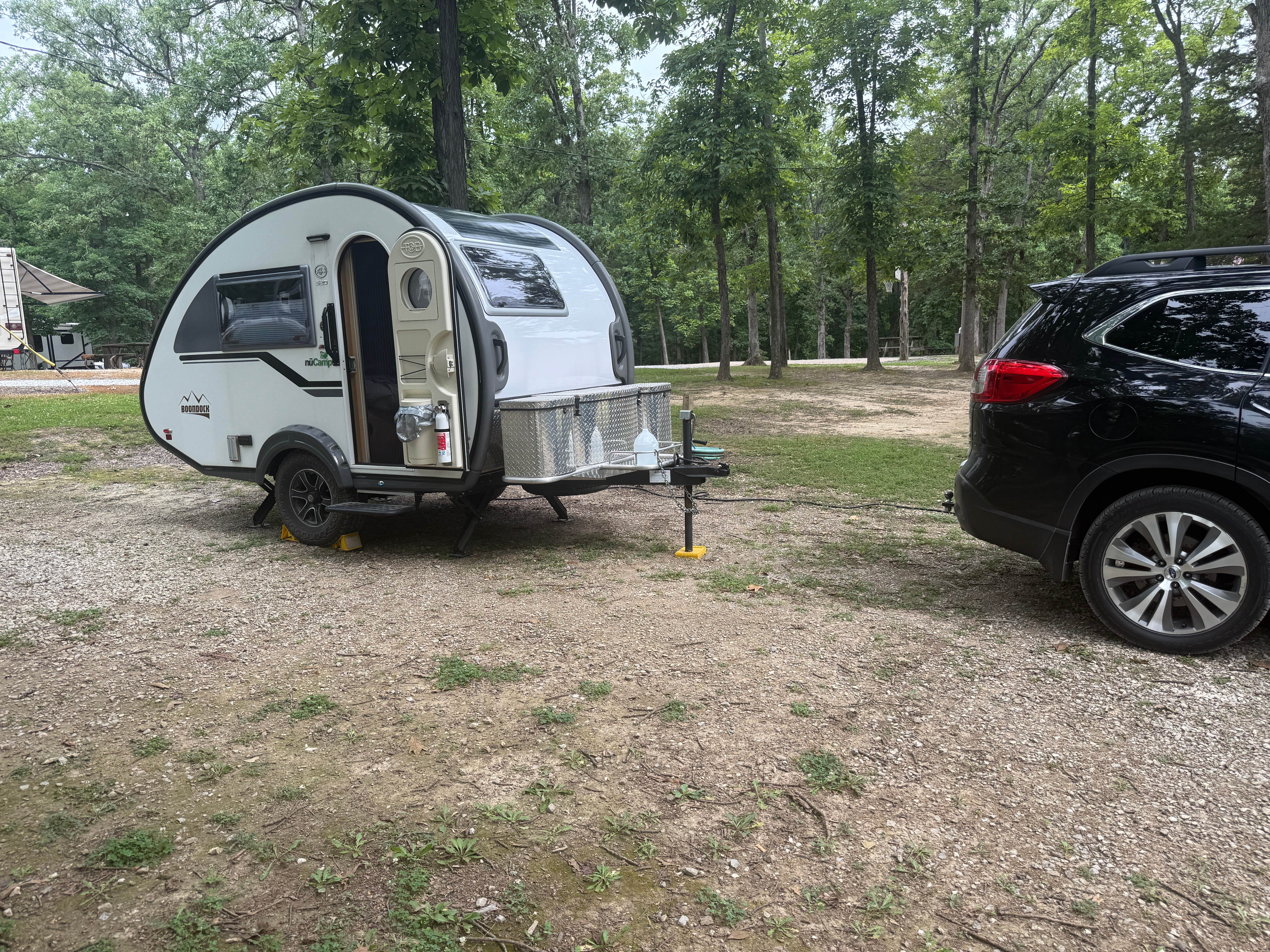 Camping near Barbies Bar & RV Park: Hanson Hills Campground, Kingdom City, Missouri