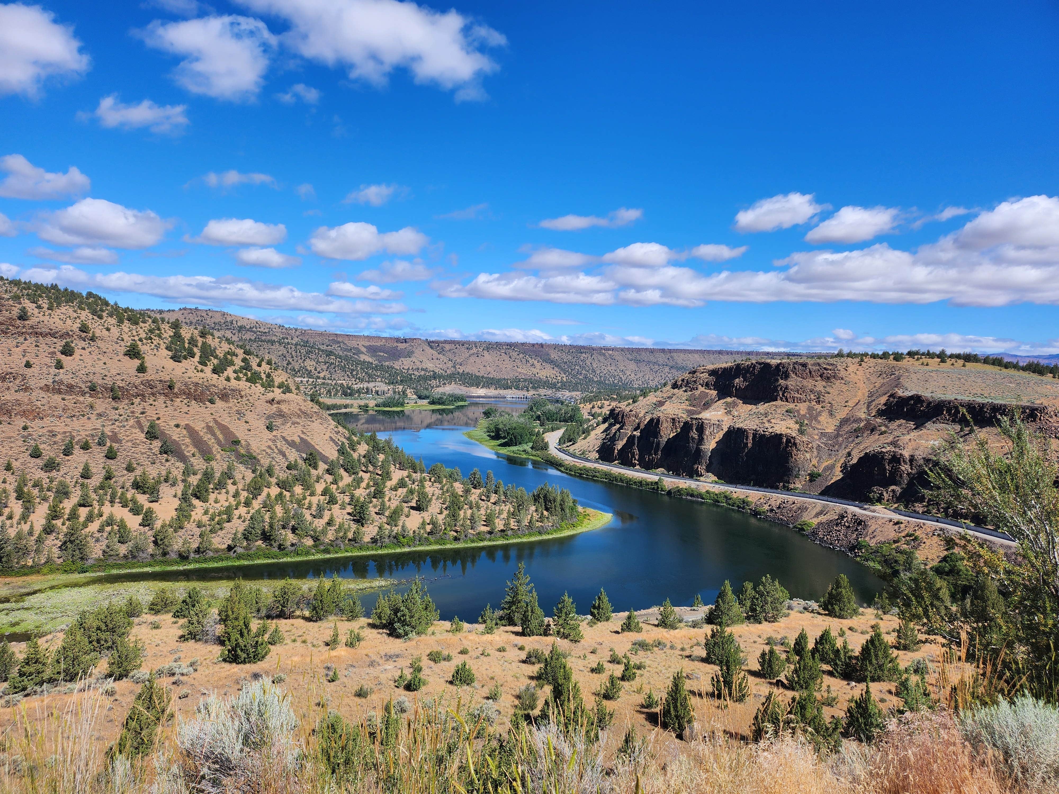 Kelda C.'s photo of a dispersed camping area at Deschutes River Overlook Dispersed Camping near Culver, OR