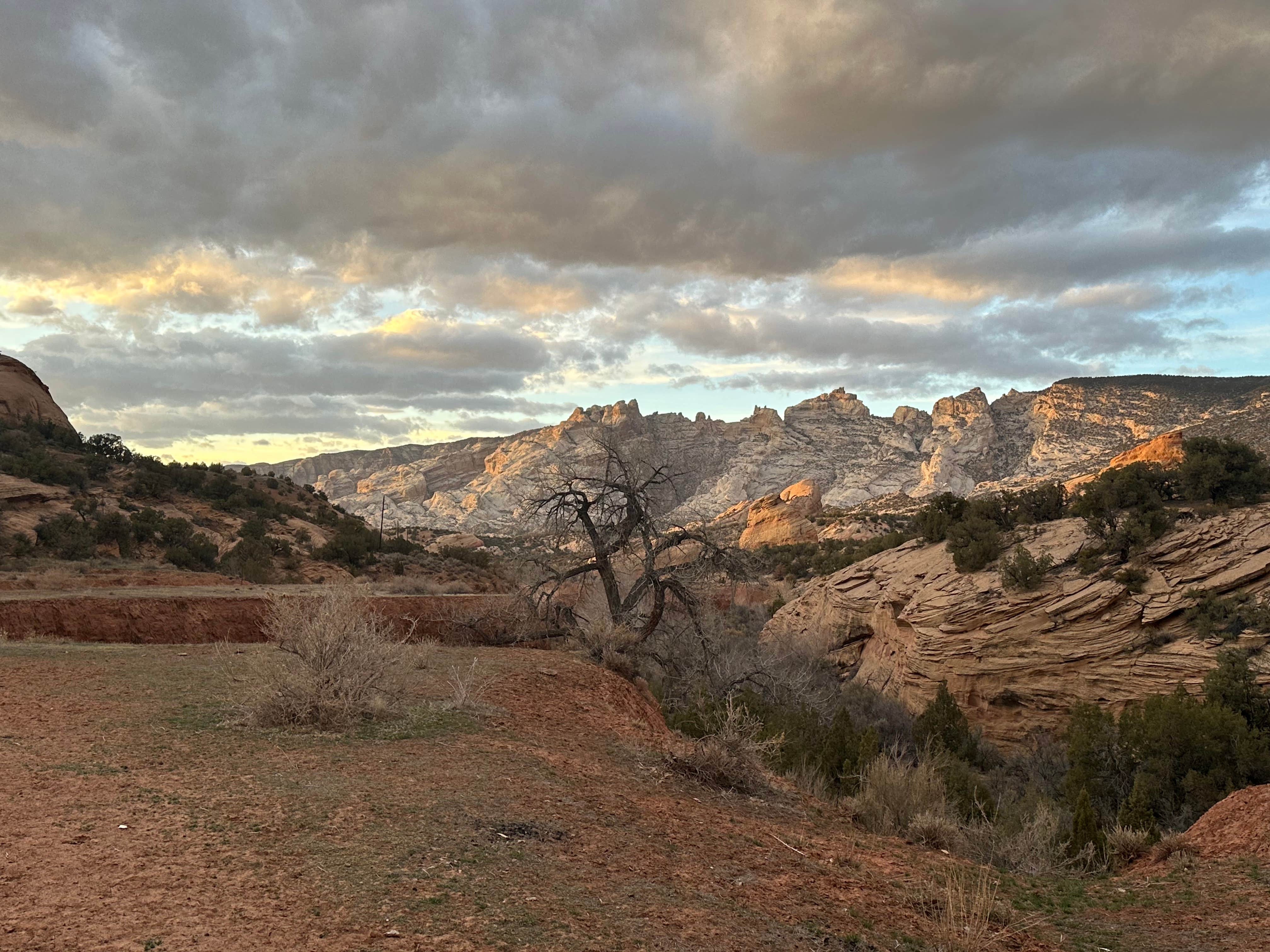 Camping near SR 98, Rangely CO: Dispersed Camping Near Dinosaur National Monument, Jensen, Utah