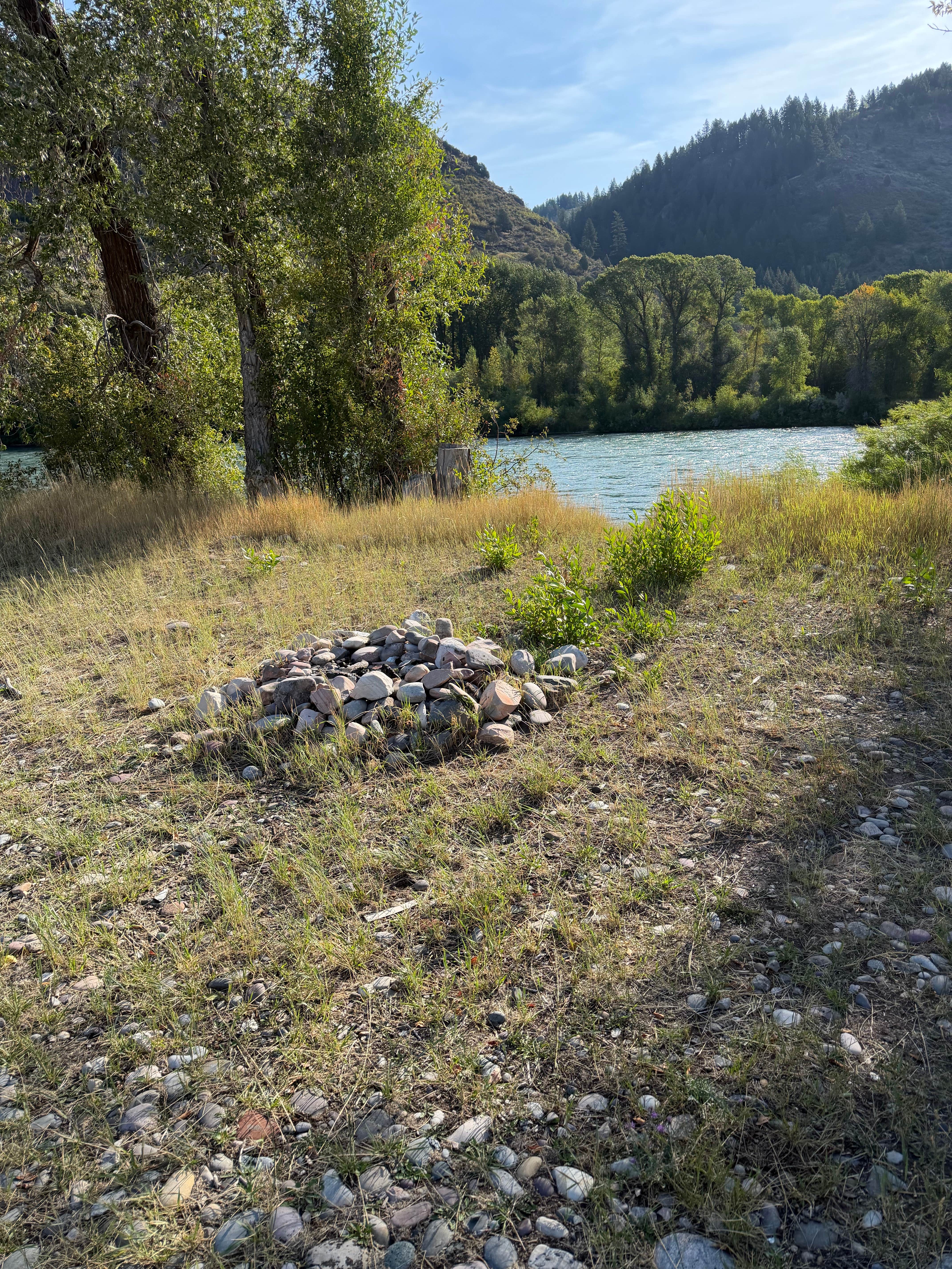 Camping near SWAN VALLEY RV PARK (Formerly Buck's RV Park): dispersed Palisades Dam, Irwin, Idaho