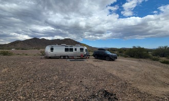 Camping near Hidden Beaches River Resort, Inc.: Dome Rock Road Camp, Quartzsite, Arizona