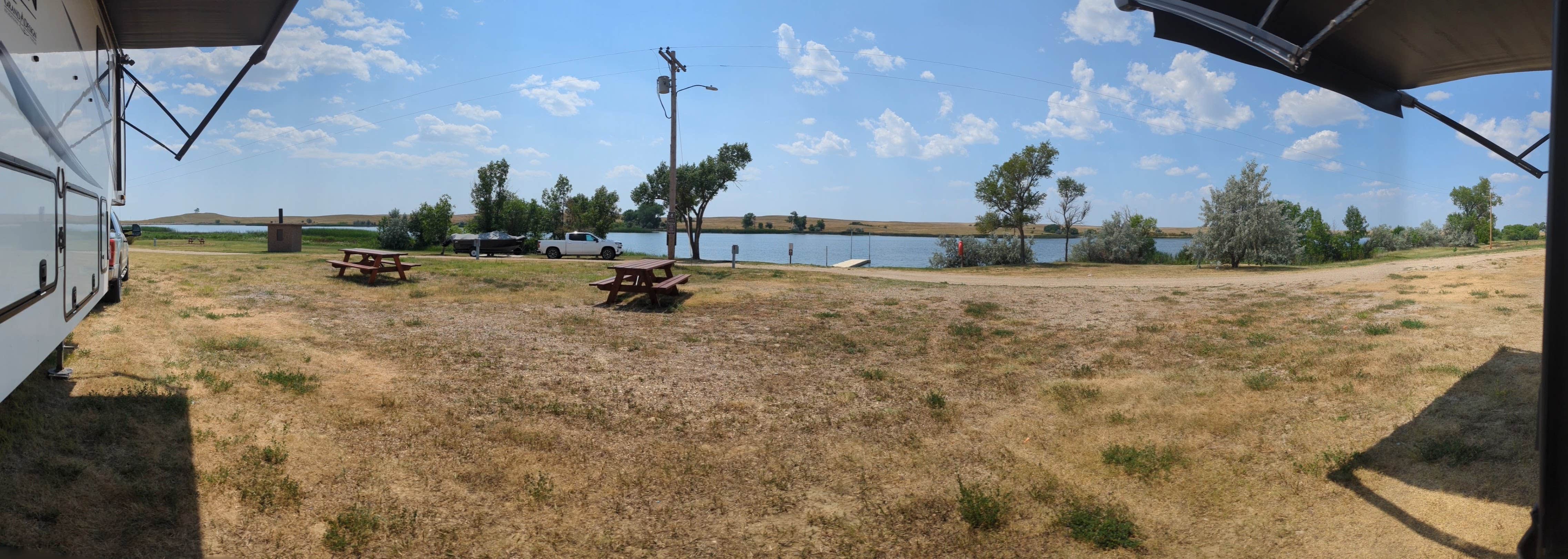 Camping near Isabel Lake: Durkee Lake, Reva, South Dakota