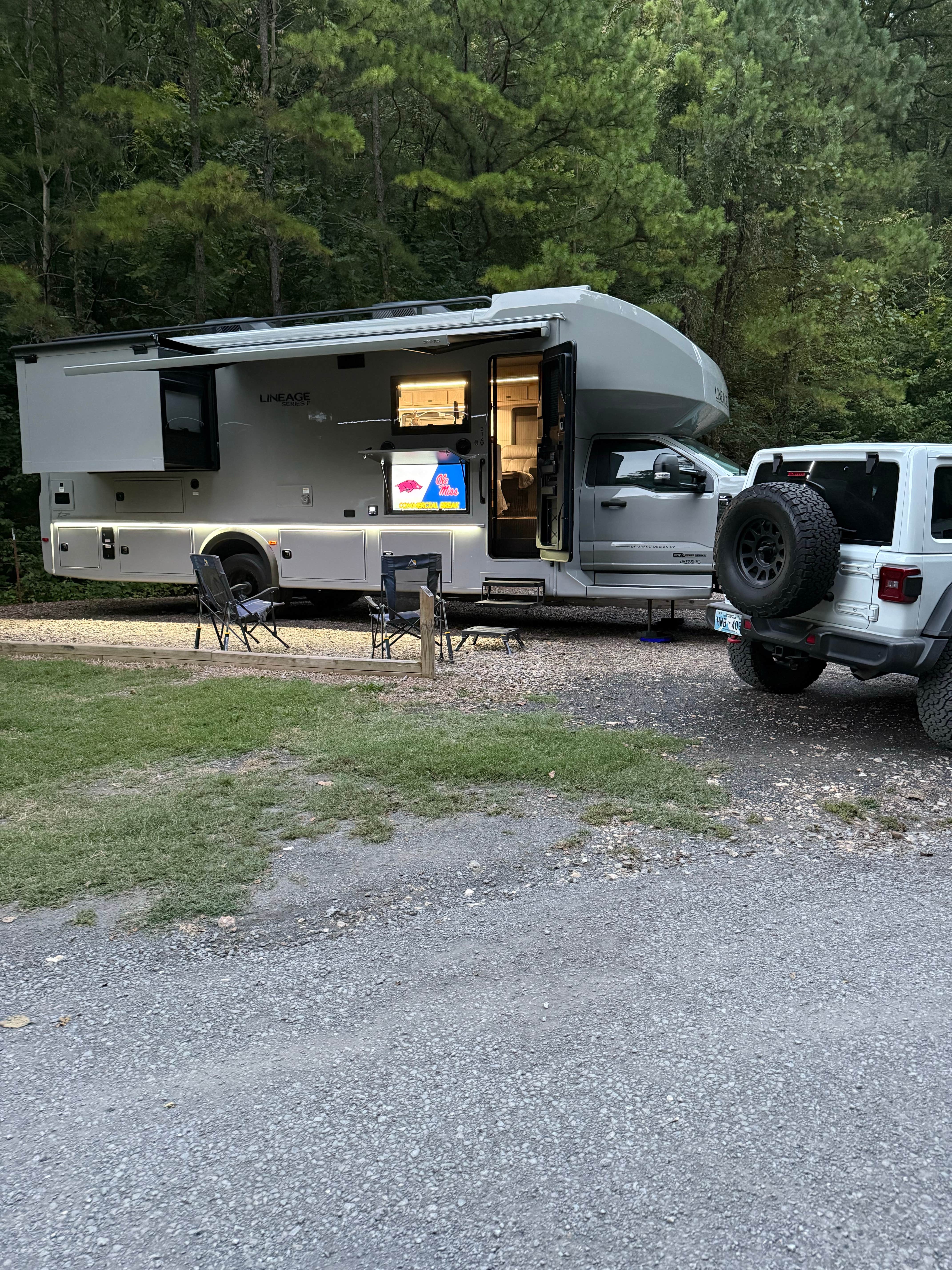 Camping near Sparrow Hawk Camp: Echota Village Store & RV Park, Tahlequah, Oklahoma