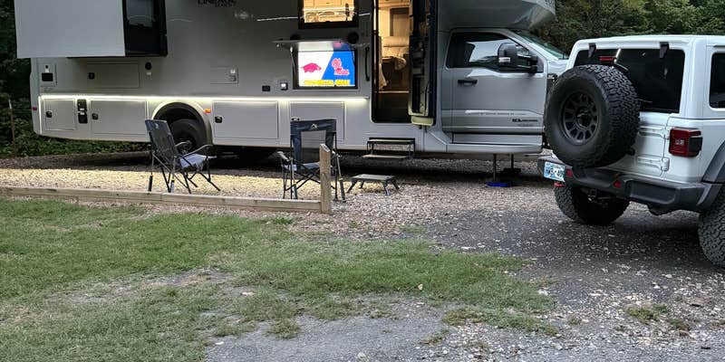 Camper submitted image from Echota Village Store & RV Park