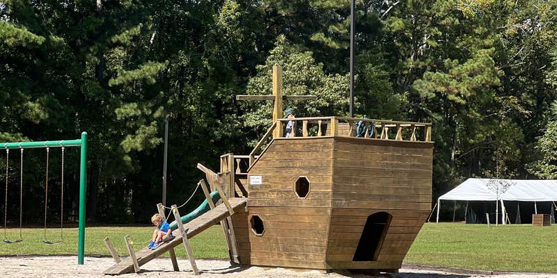 Camper submitted image from Ed Allen's Campground and Cottages