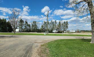 Camping near Lake Lamoure Campground: Weaver Park-Edgeley Campground, Forbes, North Dakota