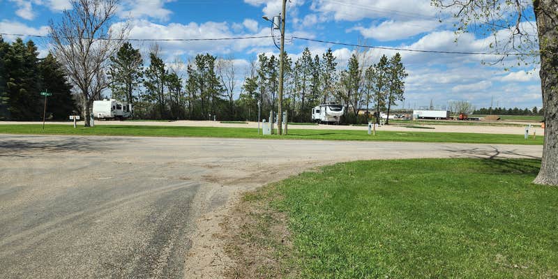 Camper submitted image from Weaver Park-Edgeley Campground