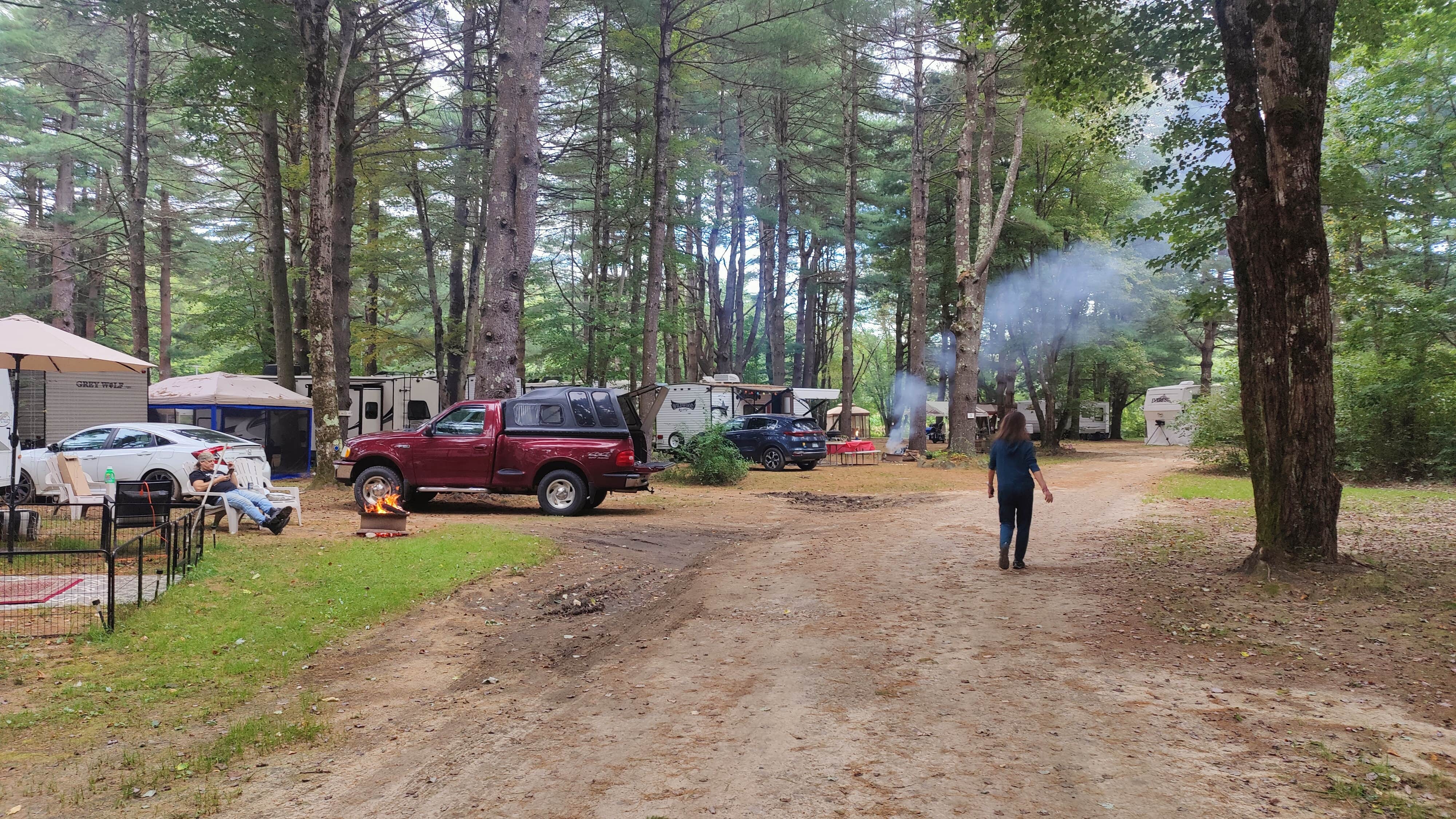 Escape to Epsom Valley: Your New Hampshire Campground Adventure