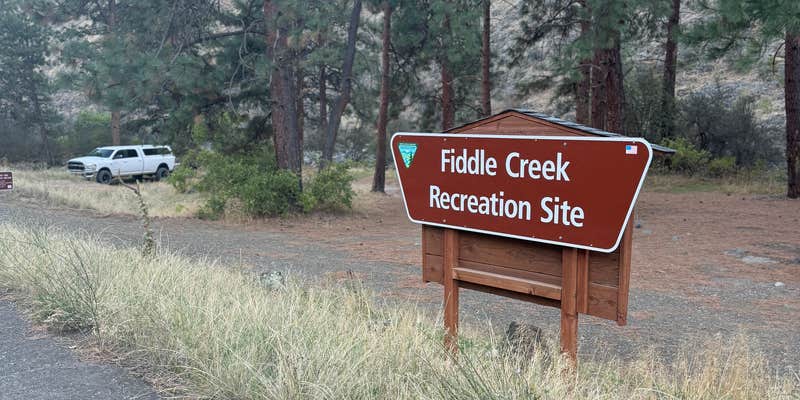 Camper submitted image from Fiddle Creek Recreation Site