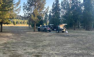 Donald B.'s photo at Fisherman Creek Road near Bondurant, WY