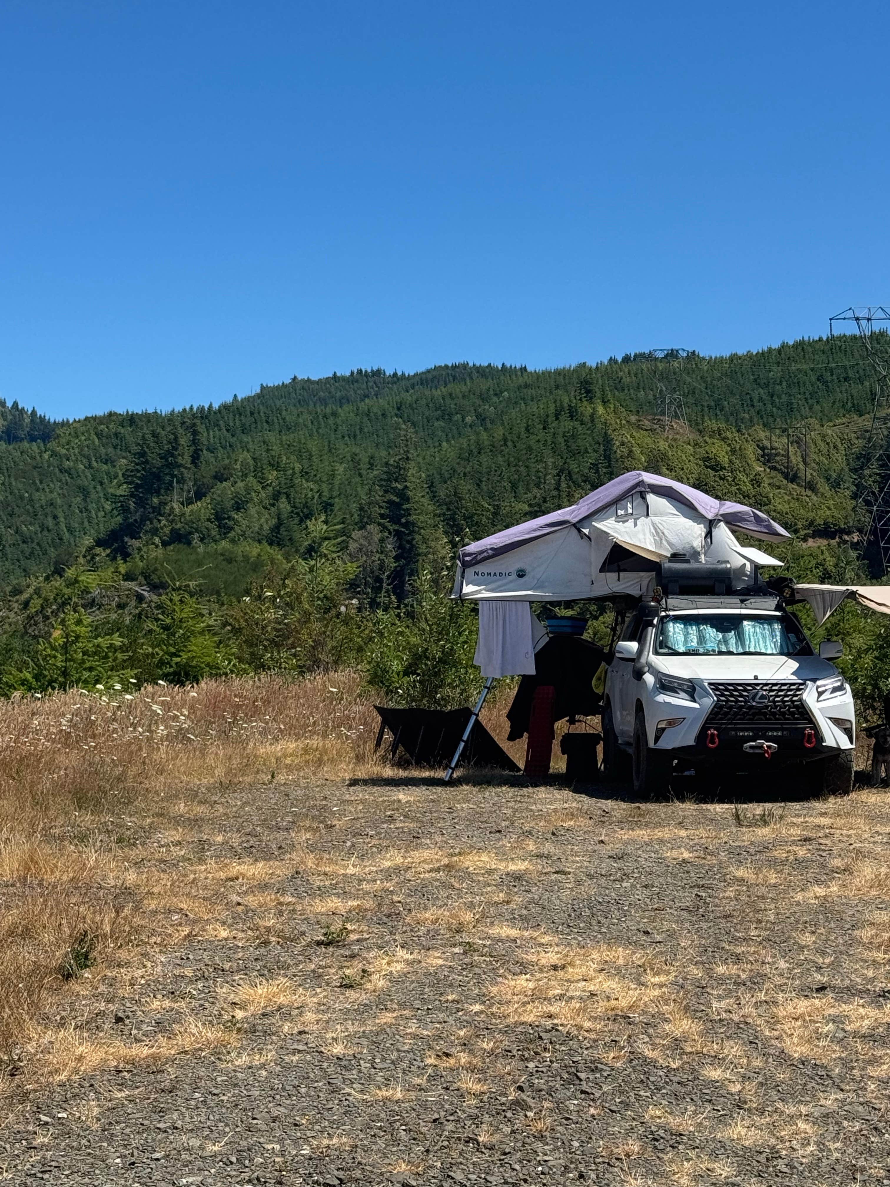 Camper submitted image from Flat Hilltop Dispersed Site on China Mountain Road - 3