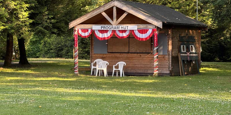 Camper submitted image from Fort Camping