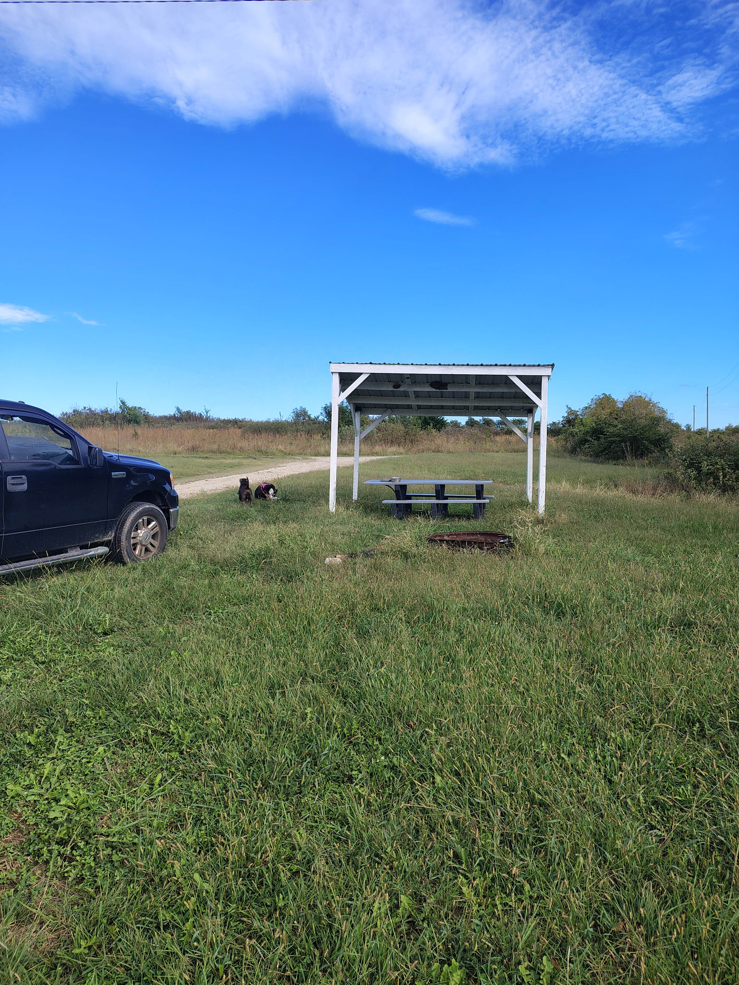 Camping near Owl's Nest Campground: Geary County Fishing Lake, Junction City, Kansas
