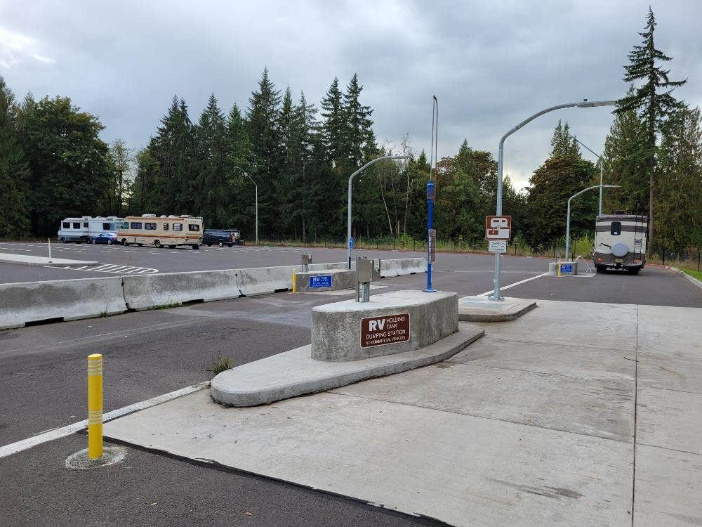 Camper submitted image from Gee Creek Rest Area I-5 - 3