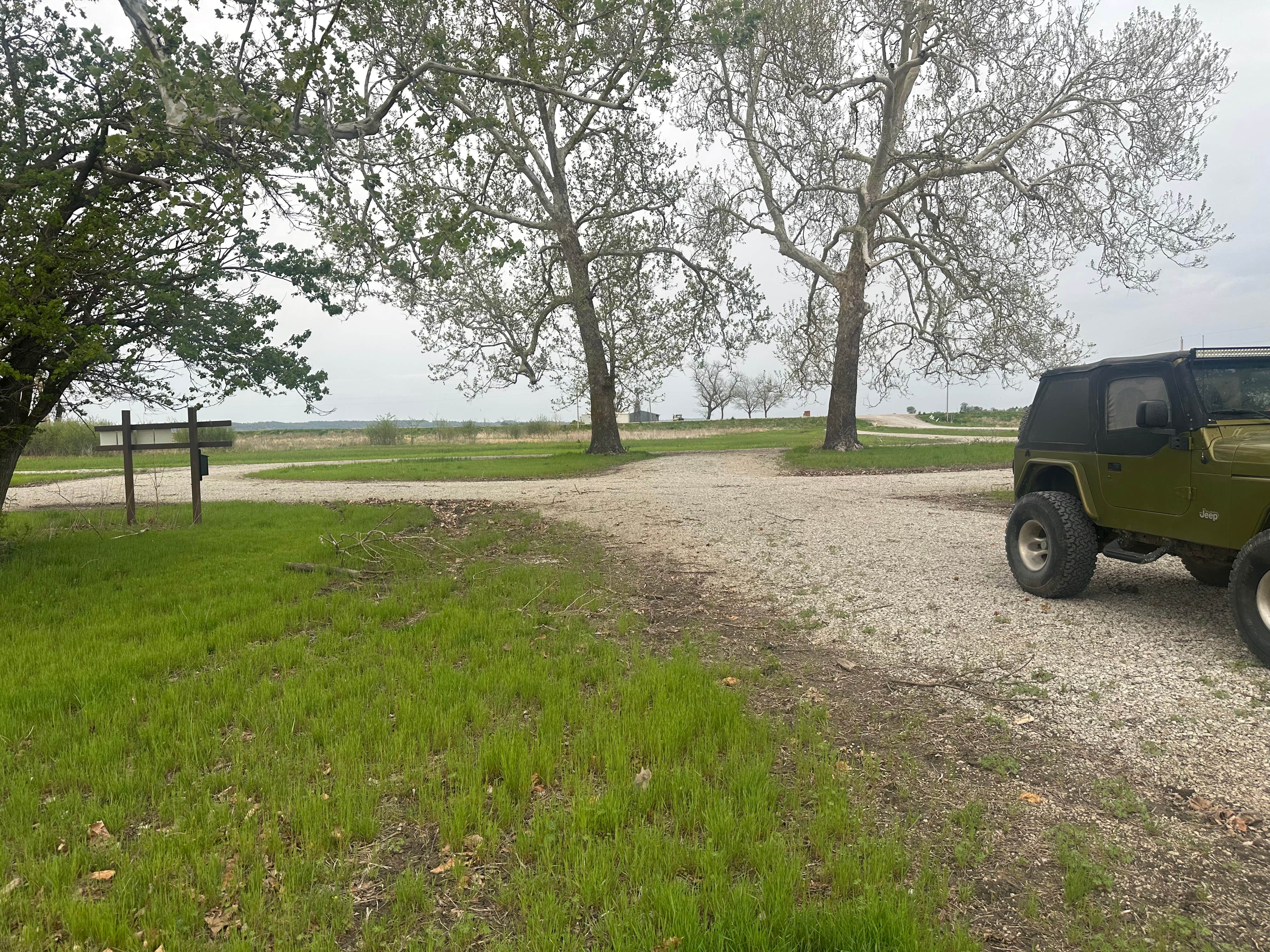 Camping near Big Lake State Park Campground: H.F. Thurnau Conservation Area, Falls City, Missouri