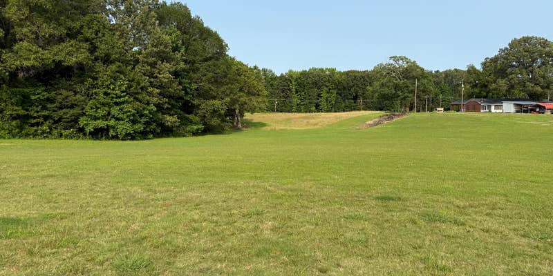 Camper submitted image from H&G RV campground