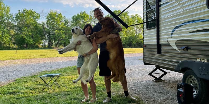 Camper submitted image from Hillside RV Park