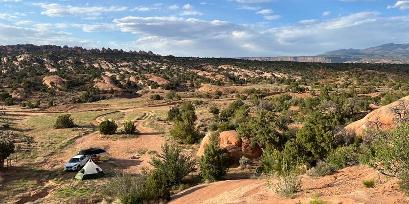 Camper submitted image from Hole in the Rock Road Dispersed at Utah 24