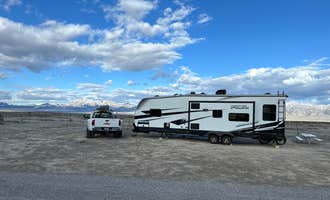 Camping near Gap Mountain: Hot Creek Campground, Lund, Nevada