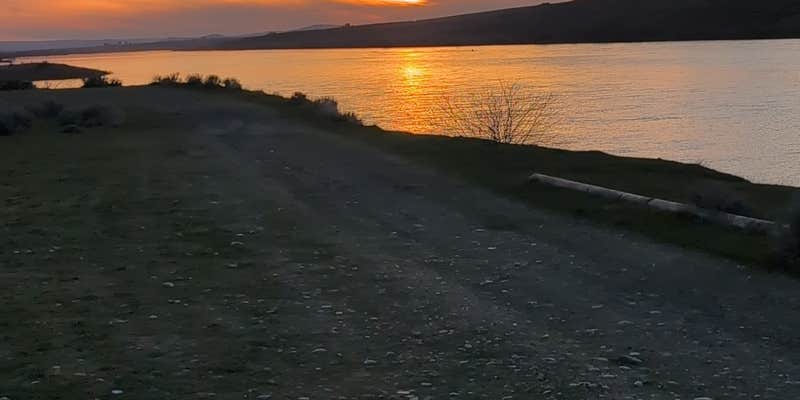 Camper submitted image from ice harbor dam