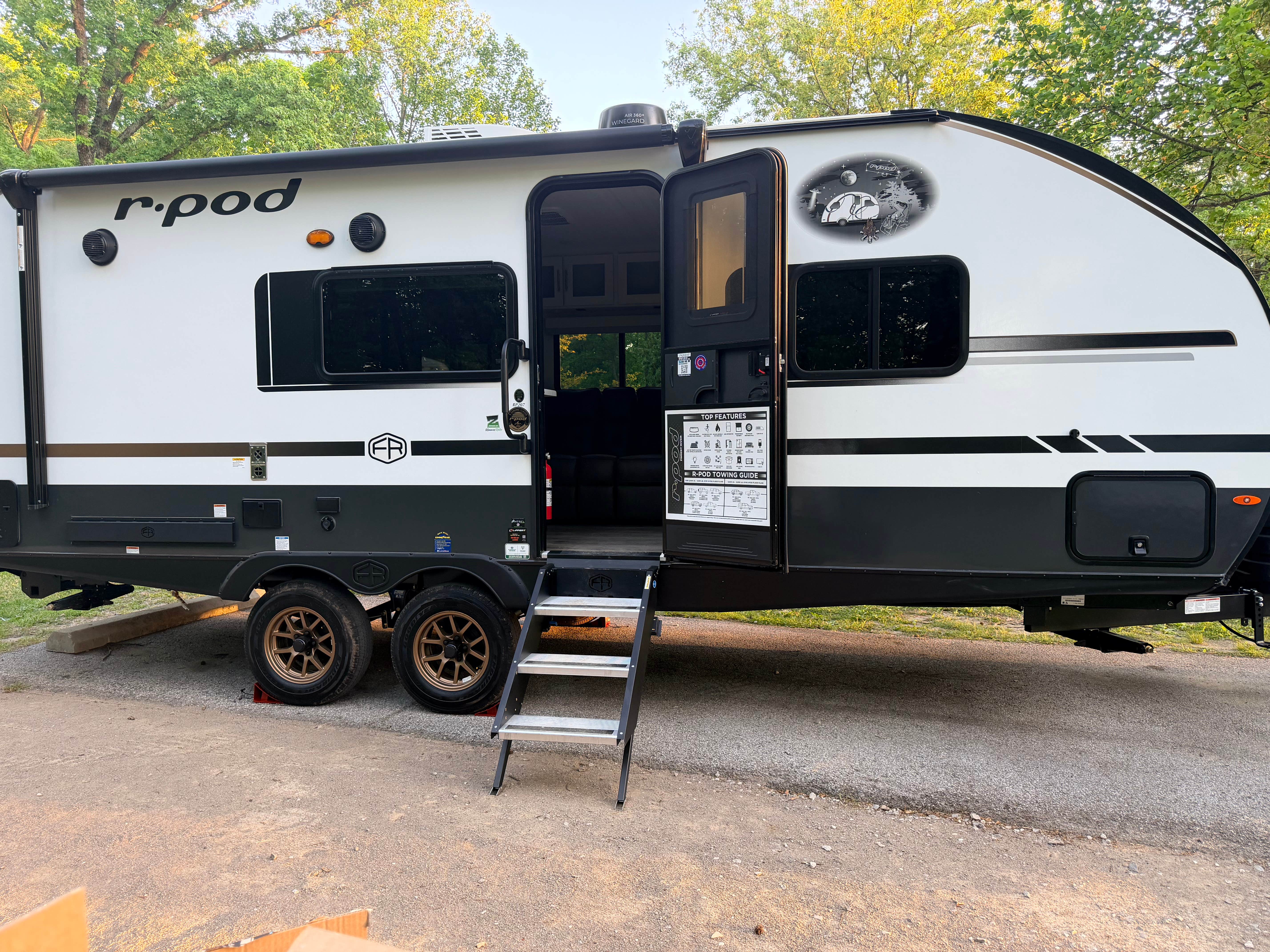 steven &.'s photo of rv camping at Gun Creek near Sesser, IL