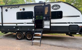 steven &.'s photo of rv camping at Gun Creek near Maunie, IL