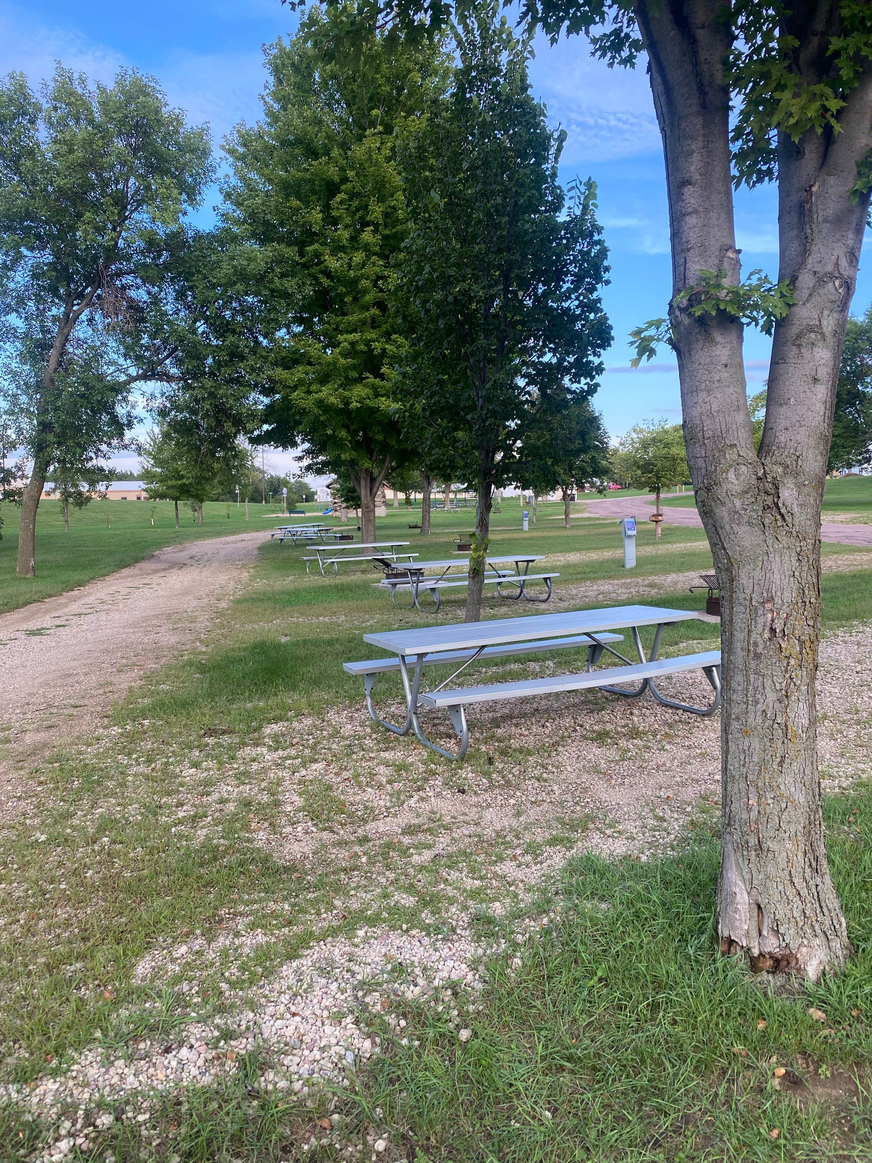 Camping near Hills Park Campground: Westside Park, Larchwood, Iowa
