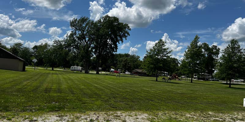 Camper submitted image from Island Park Campground