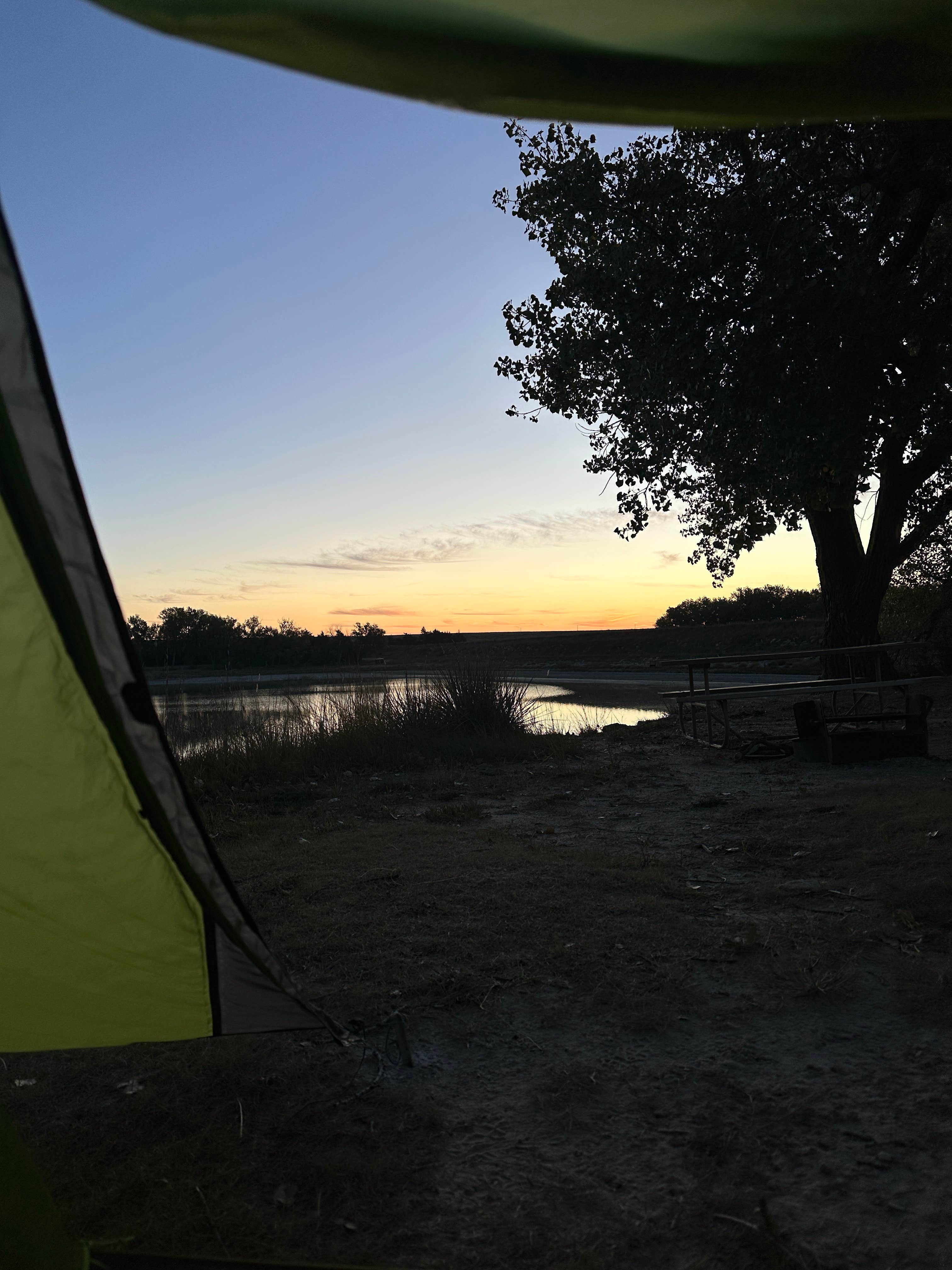 Camping near Whistle Stop RV and Antiques: Sheridan State Fishing Lake, Morland, Kansas
