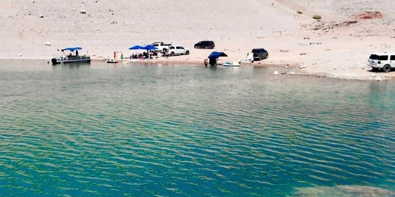 Camper submitted image from Kingman Wash Beach, AZ