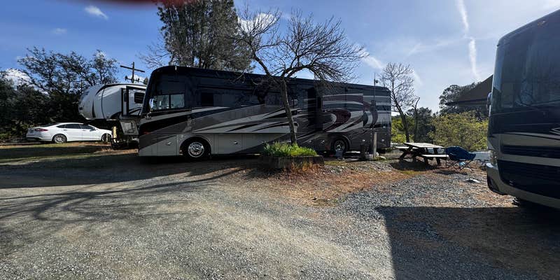 Camper submitted image from Lake Amador Resort